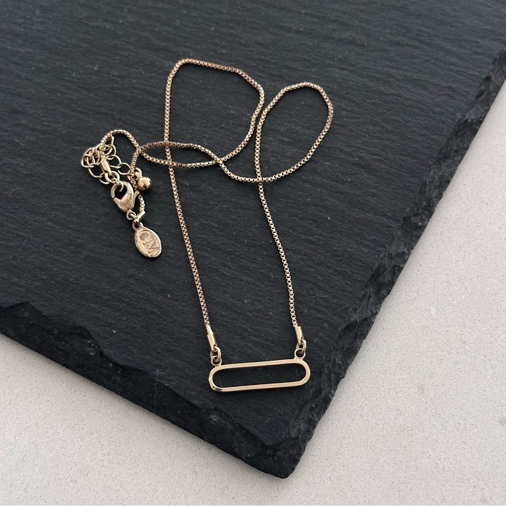 CLUB MONACO OVAL BAR NECKLACE IN GOLD